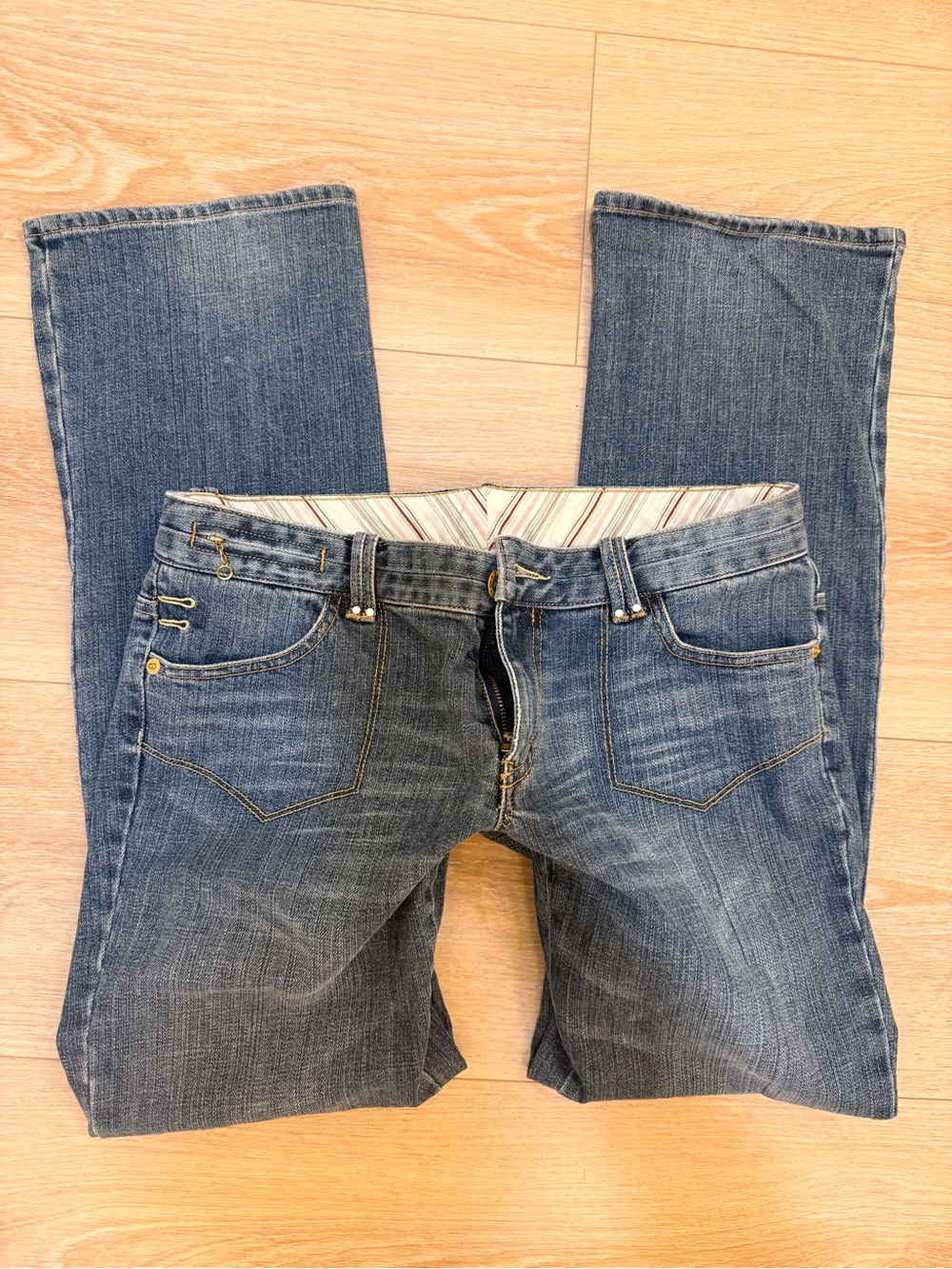 A/X Armani Exchange Low Rise Boot Cut DenimJeans Size 10 - Y2K